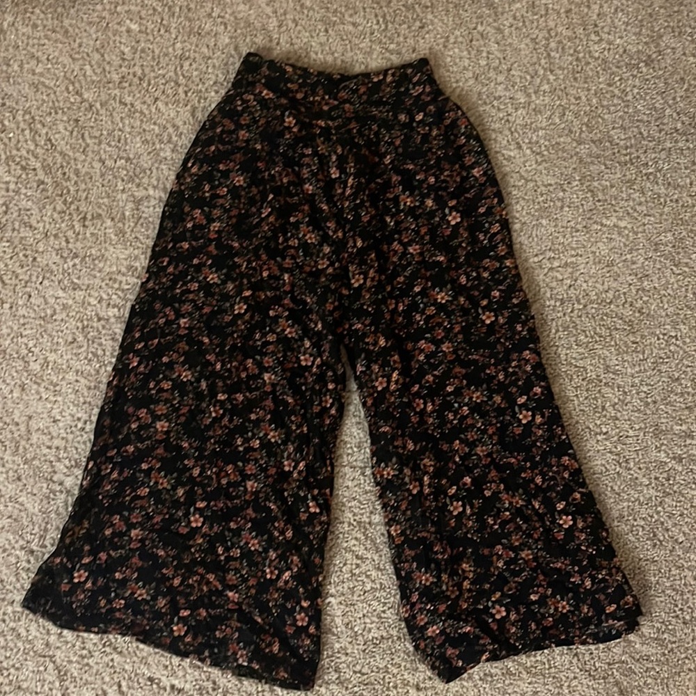 American eagle floral pants